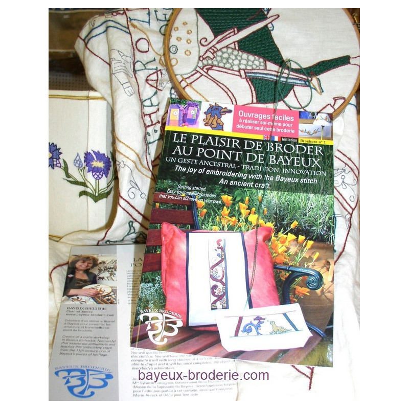 Livre dépliant de la tapisserie de Bayeux Livre dépliant de la tapisserie de Bayeux